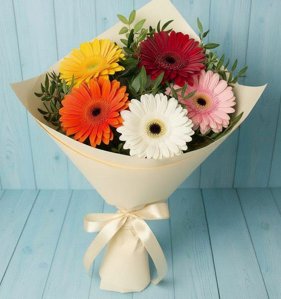 Букет цветов из: Герберы в Молодежный