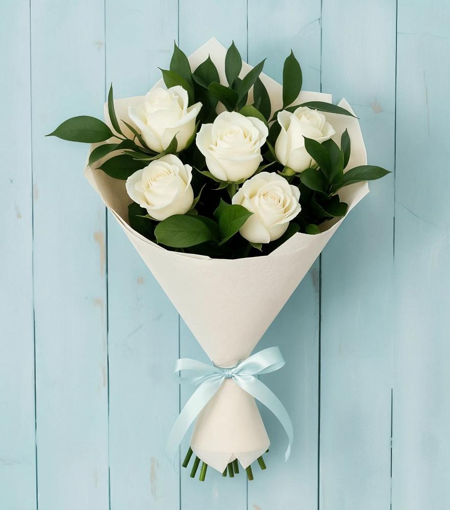 Букет цветов из: Розы в Молодежный