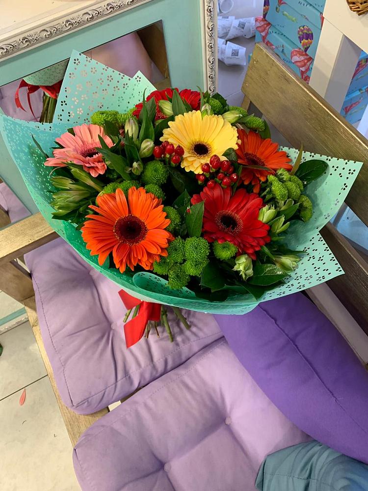 Букет цветов из: Герберы, Хризантемы и Альстромерии в Молодежный