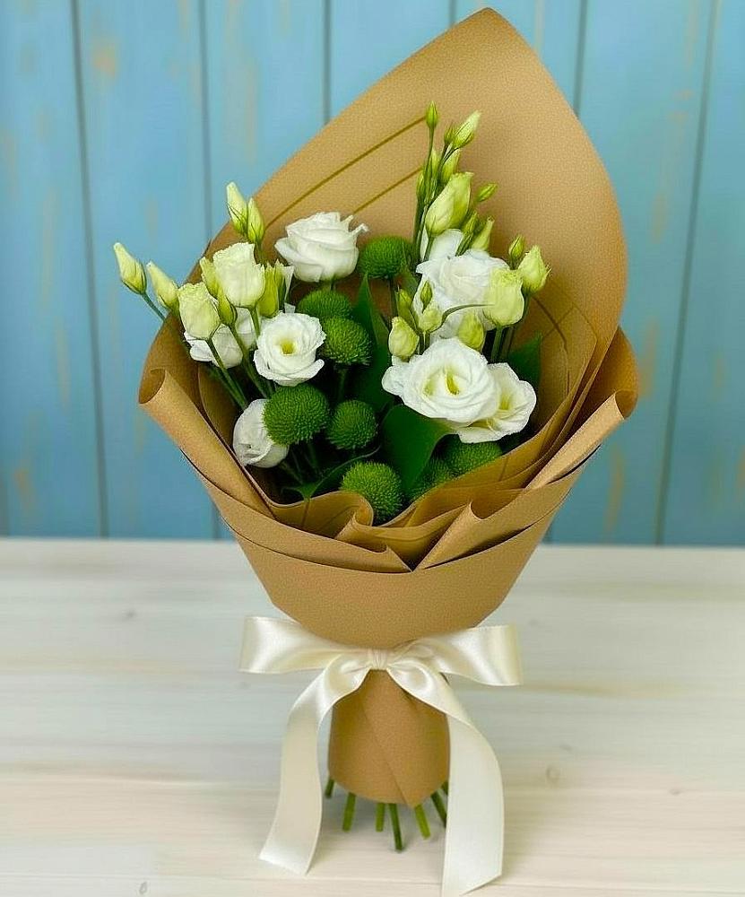 Букет цветов из: Хризантемы и Лизиантусы в Молодежный