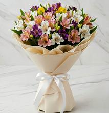 Букет цветов из:  Альстромерии в Молодежный