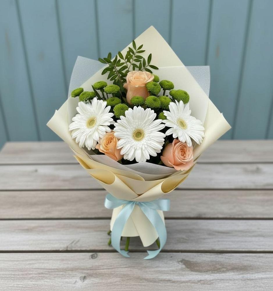 Букет цветов из: Герберы, Розы и Хризантемы в Молодежный