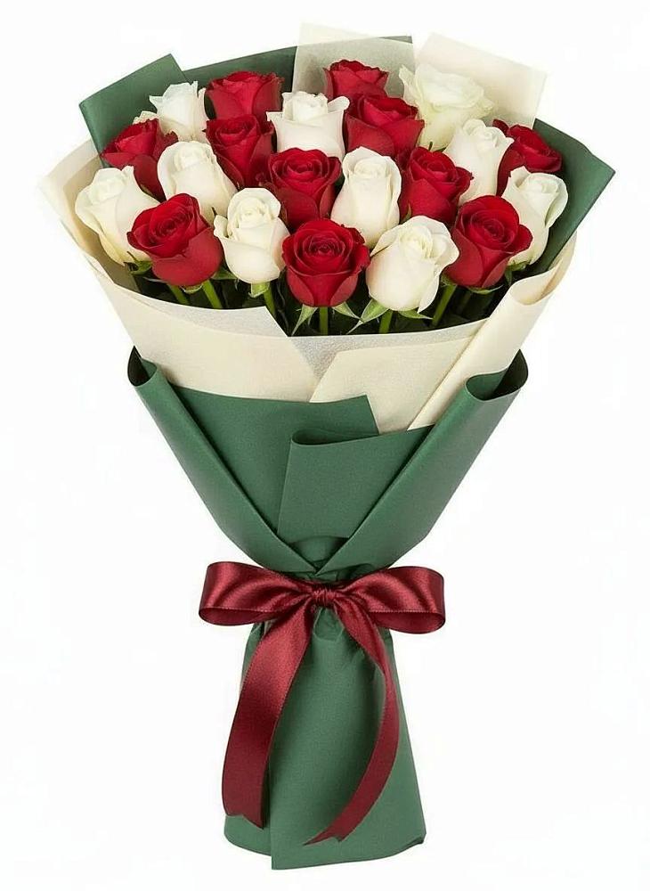 Букет Микс из красных и белых роз в Молодежный