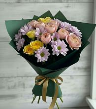 Букет цветов из:  Хризантемы и Розы в Молодежный