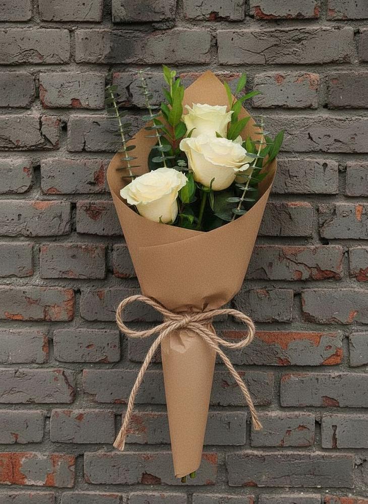 Букет цветов из: Розы в Молодежный