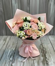 Букет цветов из:  Гвоздики, Розы и Хризантемы в Молодежный
