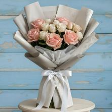 Букет цветов из:  Розы в Молодежный