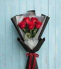Букет цветов из:  Розы в Молодежный